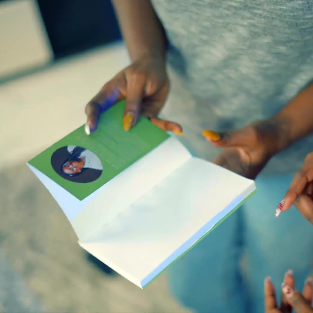 Documentaire CHARLEN ET QUELLY BONI — photo 6